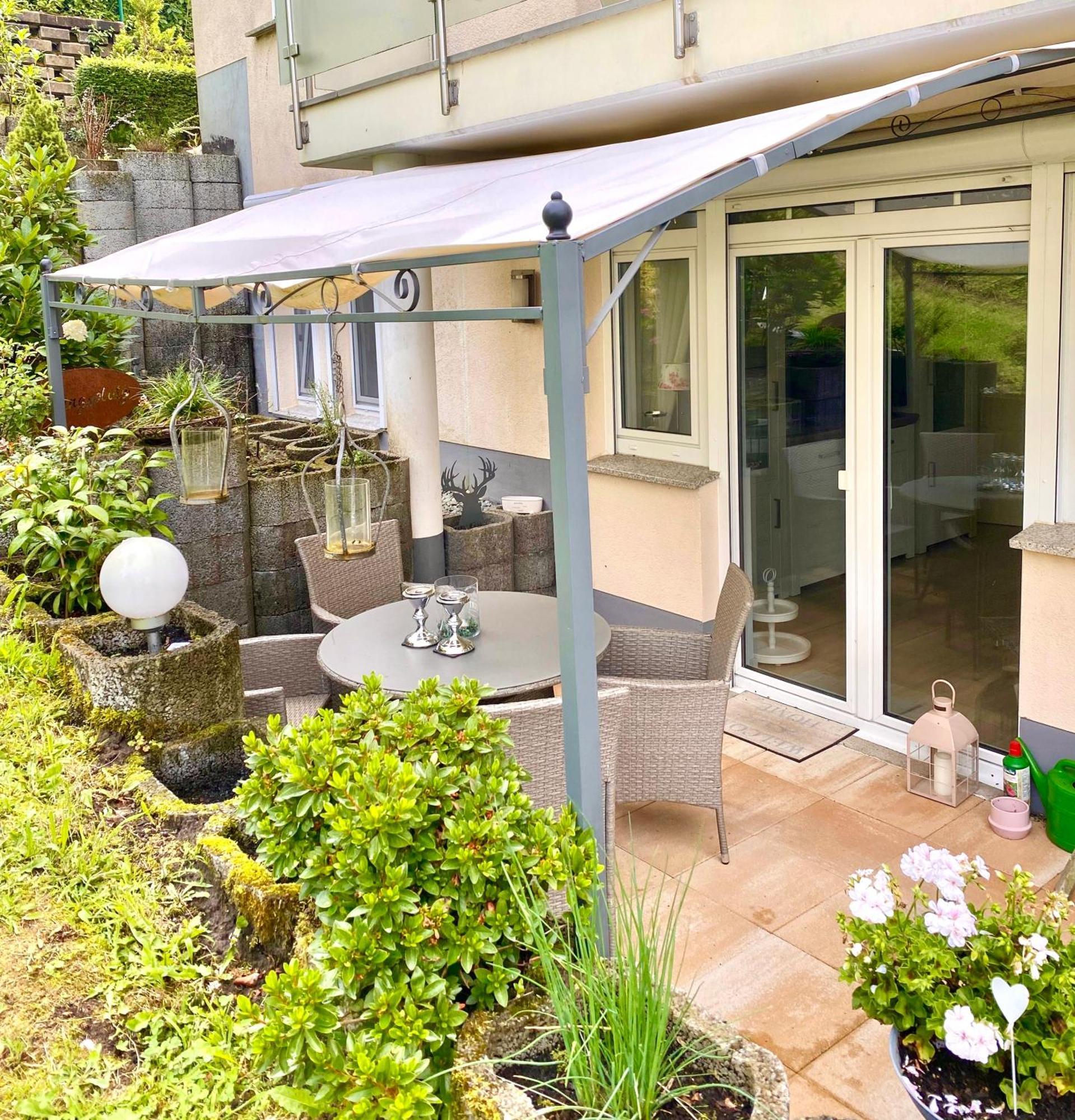 Ferienwohnung Pipergast Mit Terrasse Oerlinghausen Luaran gambar